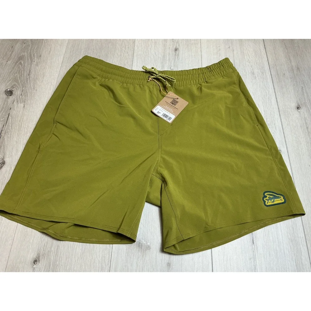 Patagonia Mens Hydropeak Volley‎ Shorts 16 in Graze Green Medium New With Tags